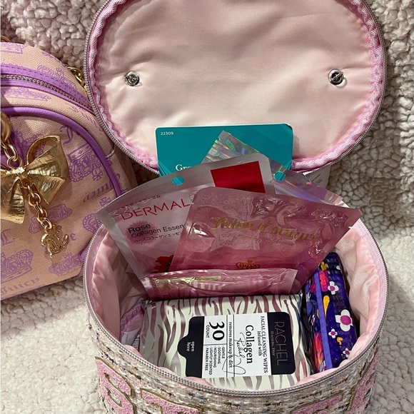 Juicy Couture Purple Bag and Gift Set - Picture 4 of 13